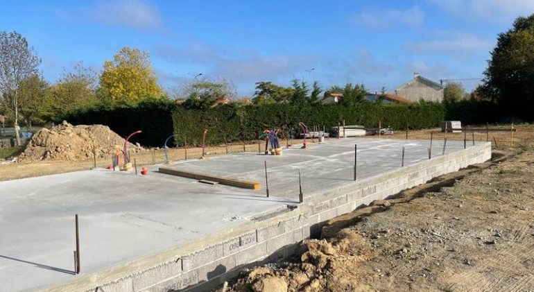 Création d'une plateforme béton